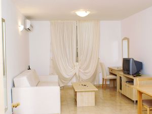 Studio für 2 Personen (27 m²) in Vinjerac