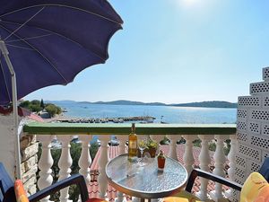 23942367-Studio-2-Vodice-300x225-0