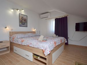 Studio für 3 Personen (45 m²) in Vodice