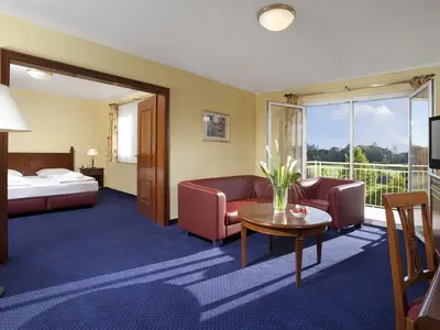 Deluxe Suite mit Doppelbett, Golfplatzseite