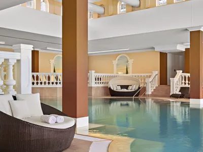 Thermalpool Innenansicht