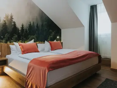 Juniorsuite - Schlafzimmer.jpg