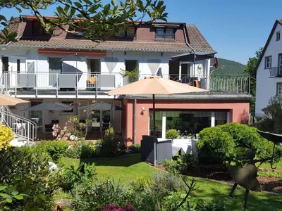 Suite für 2 Personen (28 m²) in Bad Orb 1/1