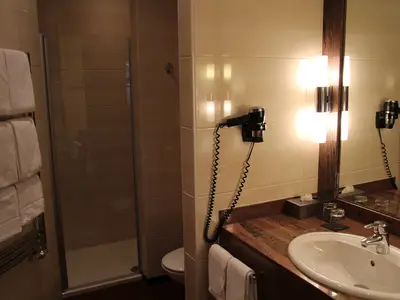 Deluxe Suite Badezimmer Dusche