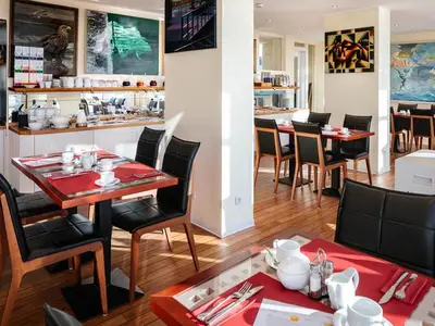 Suite für 2 Personen (42 m²) in Helgoland 5/10