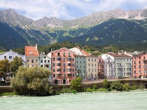 Suite für 6 Personen (48 m&sup2;) in Innsbruck