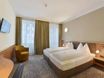 Suite für 3 Personen (25 m²) in Innsbruck 10/10