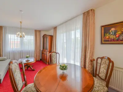 Suite für 4 Personen in Kusterdingen 3/8