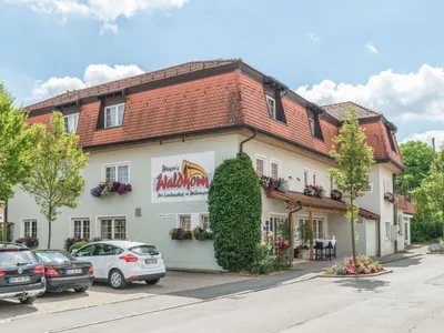 Suite für 4 Personen in Kusterdingen 1/8