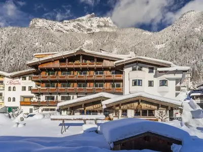 Suite für 2 Personen (26 m²) in Maurach am Achensee 2/10
