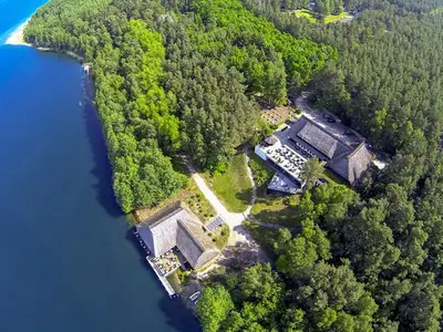 Suite für 3 Personen (50 m²) in Nossentiner Hütte 3/10