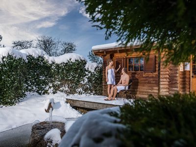 Blockhaussauna im Winter - VIER JAHRESZEITEN am Schluchsee