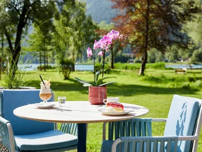 Suite für 4 Personen (42 m²) in Weißensee 9/10 Suite für 4 Personen (42 m²) in Weißensee 9/10