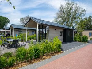 Tiny-Unterkunft für 4 Personen (40 m²) in Bovenkarspel