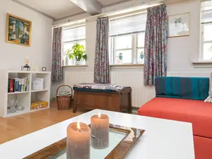 Indoor Indoor