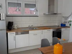 voll ausgestattete Küchenzeile in der FeWo Nienhaus voll ausgestattete Küchenzeile in der FeWo Nienhaus