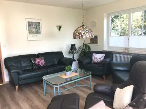 Wohnzimmer - neu renoviert