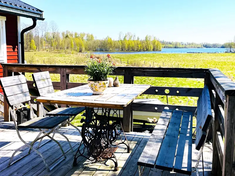 Outdoor Outdoor