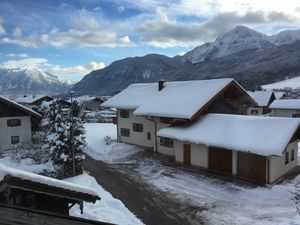 Genießen Sie von Ihrer Ferienwohnung aus einen sensationellen Bergblick zu jeder Jahreszeit!