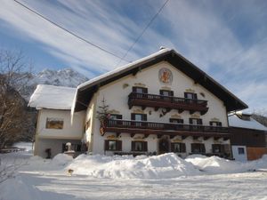 Der Kastnerhof im Winter