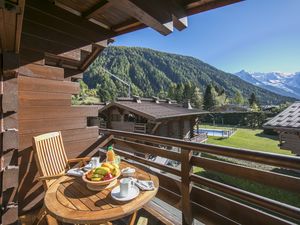 Atemberaubende Mont Blanc Aussicht vom Balkon