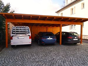 Carport am Haus