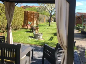 Außenbereich1 Garten Sitzmöglichkeit