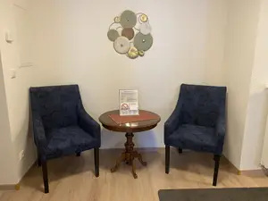 Sitzmöglichkeit Sitzmöglichkeit
