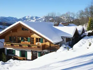 Haus Dominik im Winter