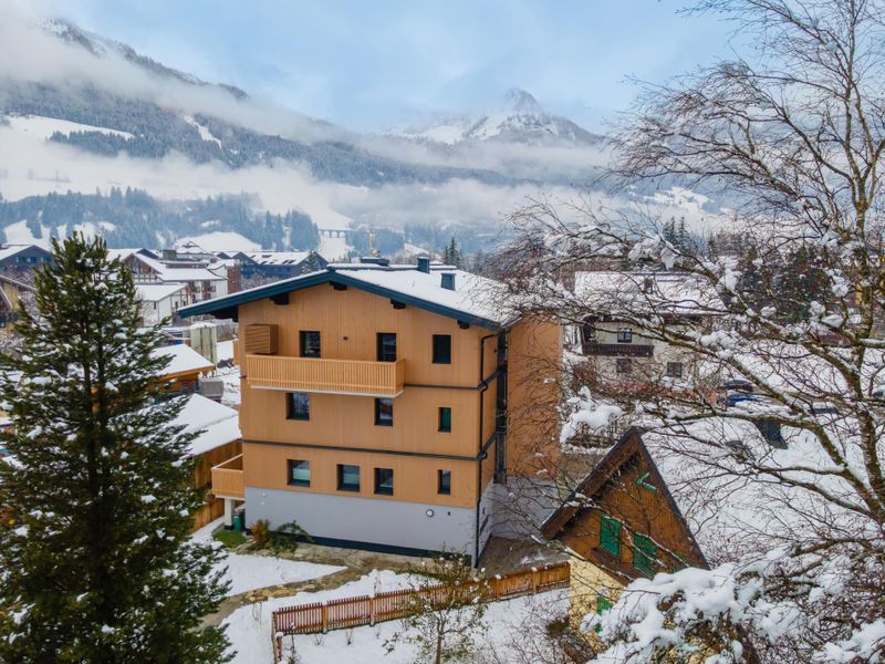 Außenseite Ferienhaus [Winter]