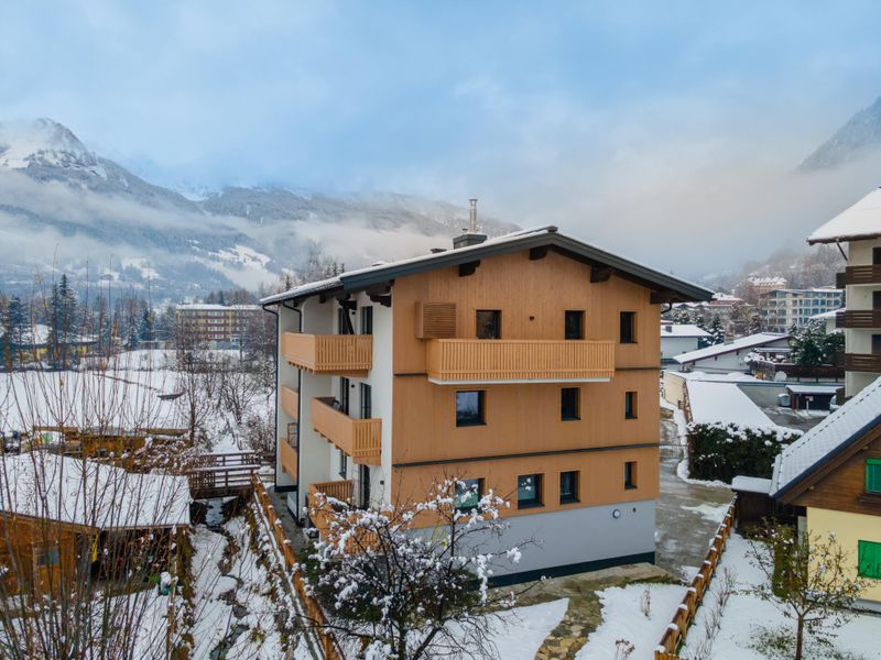 Außenseite Ferienhaus [Winter]