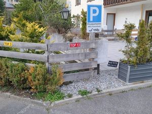 Parkplatz Top 13