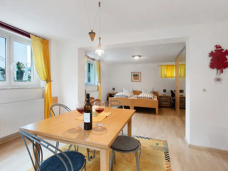 Photo, INSIDE, OUTSIDE