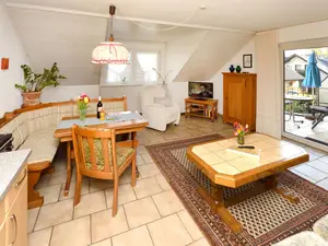 Ferienwohnung Max mit Balkon