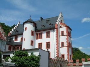 Huttenschloss