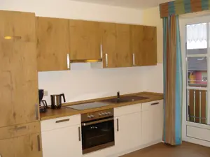 Küchenzeile Ferienwohnung Bachwiesenblick (unten)