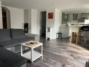 Photo, INSIDE, OUTSIDE