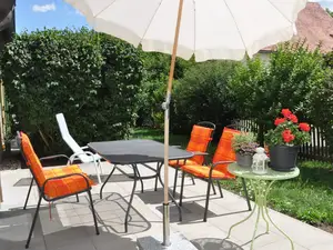 Barrierefreie Terrasse mit eigenem Garten