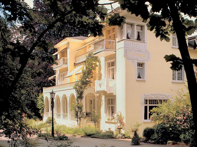 Villa Hedwig - Ferienwohnungen in Badenweiler