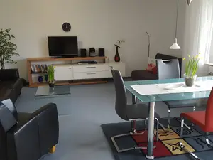 Photo, INSIDE, OUTSIDE