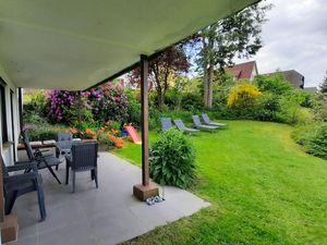 überdachte Terrasse