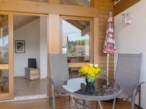 Photo, INSIDE, OUTSIDE