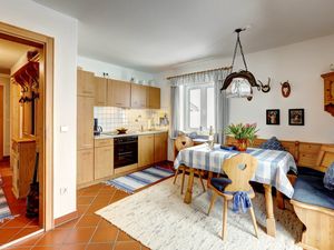 Wohnbereich mit Küchenzeile
