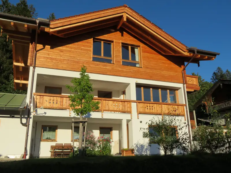 Haus Sternblick mit Ferienwohnung Untersberg und Ferienwohnung Lattengebirge
