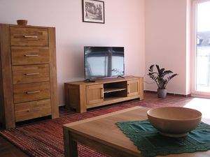 Dachgeschoss - Wohnung - Wohnzimmer