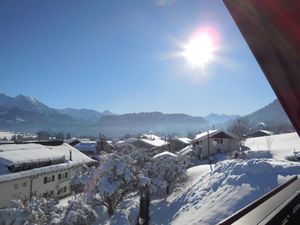 Winterliche Aussicht auf die Allgäuer Berge