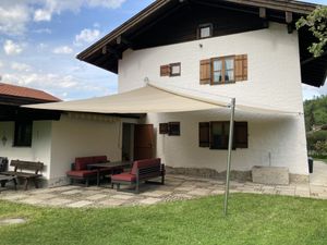 Bettinas Haus - Wendelstein-Terrasse mit elektr. Sonnensegel