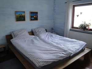 1. Schlafzimmer mit Doppelbett