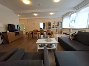 Wohn- und Esszimmer Bereich A