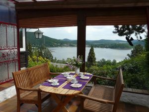 Terrasse mit Seeblick